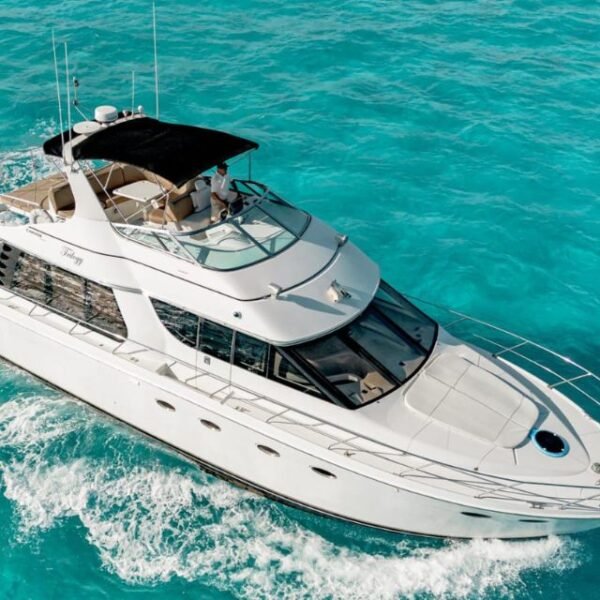 VIP Yacht Experience Cancun