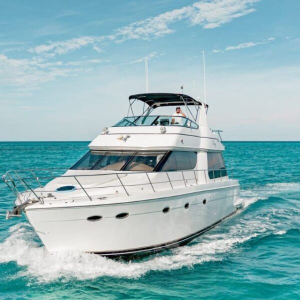 Luxury Yachts Cancun