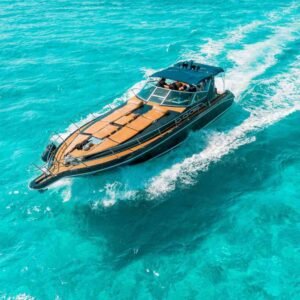 YACHT CANCUN